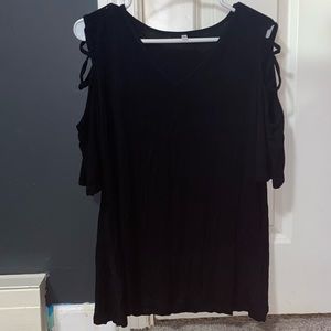 Cold Shoulder Lightweight Top